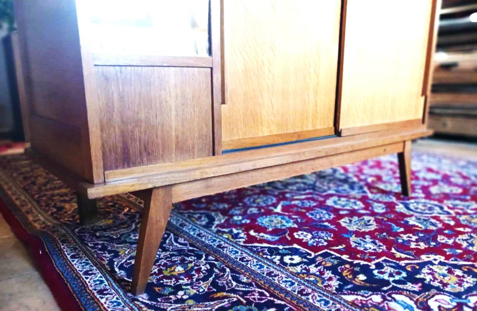 70s wardrobe with compass feet