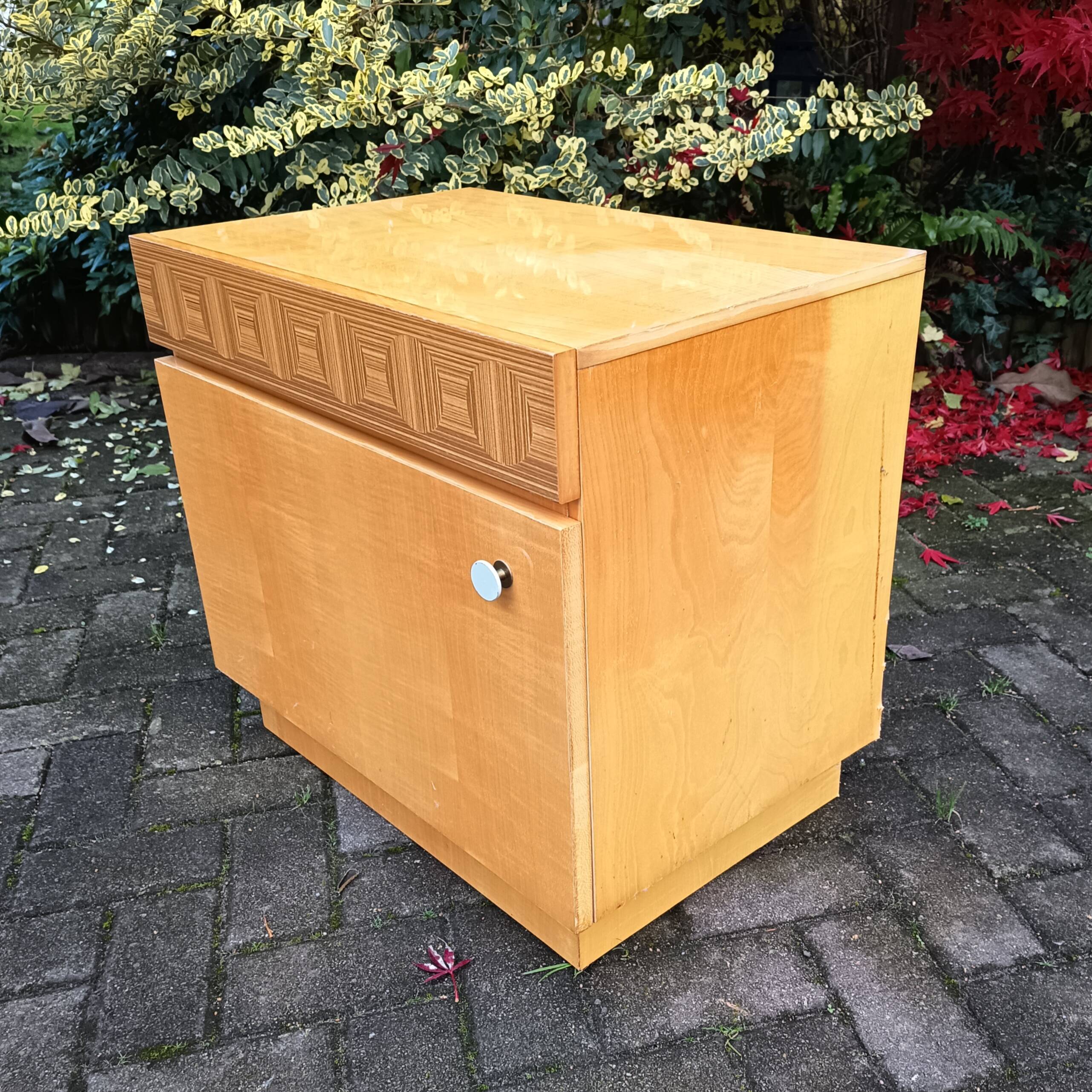 Pair of vintage furniture