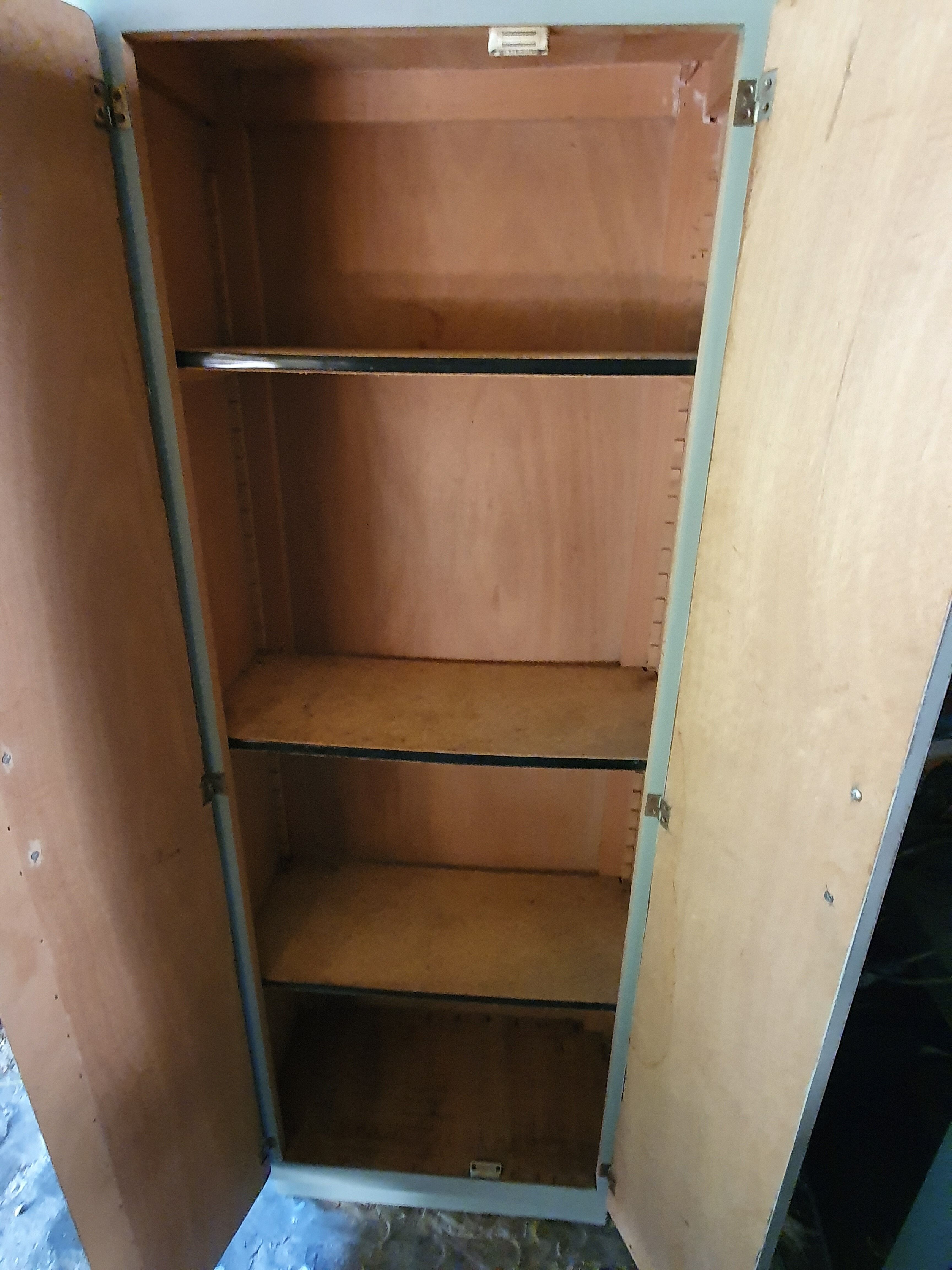 Armoire d"internat vintage Selency