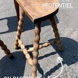 Tabouret tripode