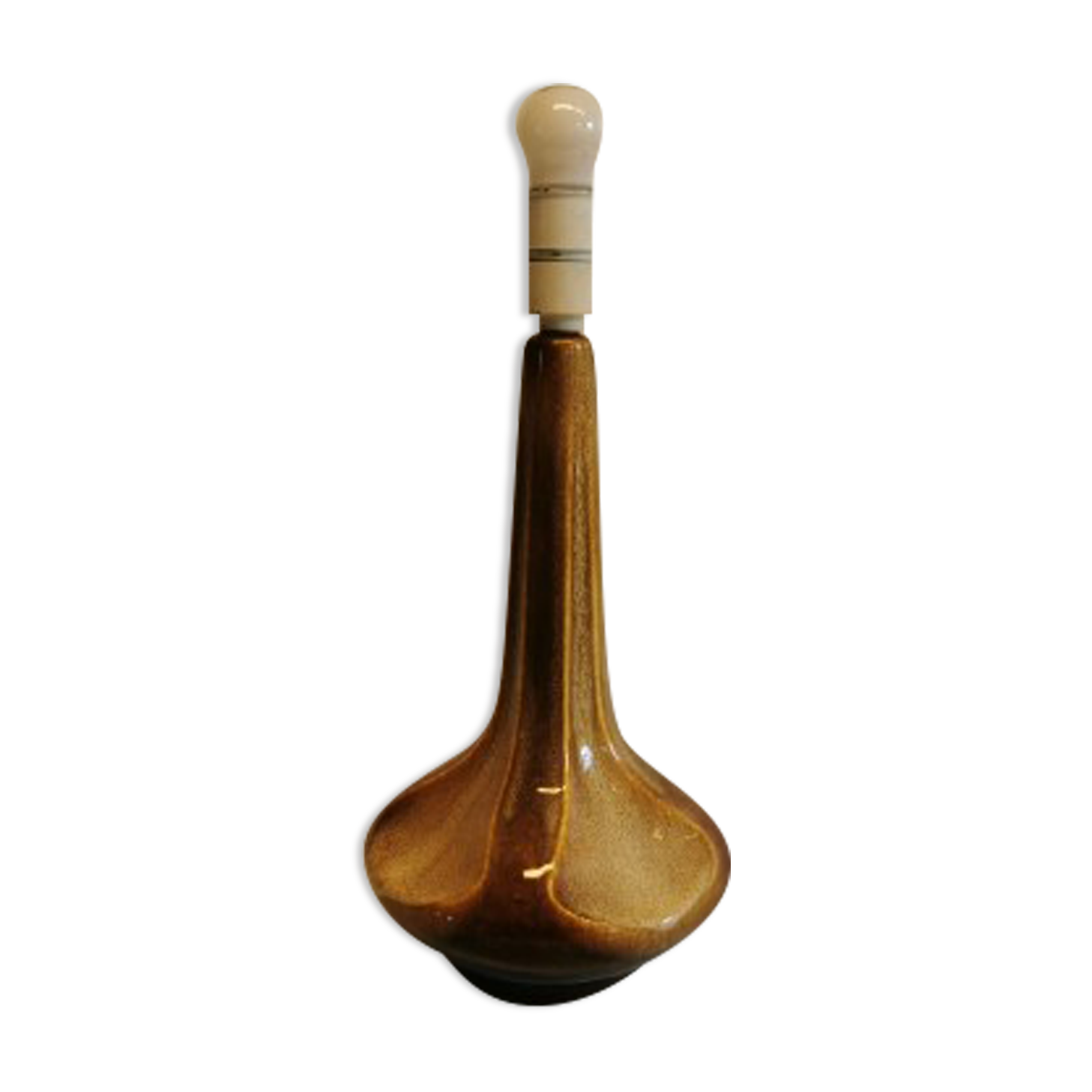 Wild lamp from Danish Søholm ceramics, in beautiful golden brown glaze. Danish Design