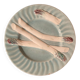 Assiette ancienne en barbotine – décor d’asperges