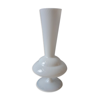 Vase en opaline années 30