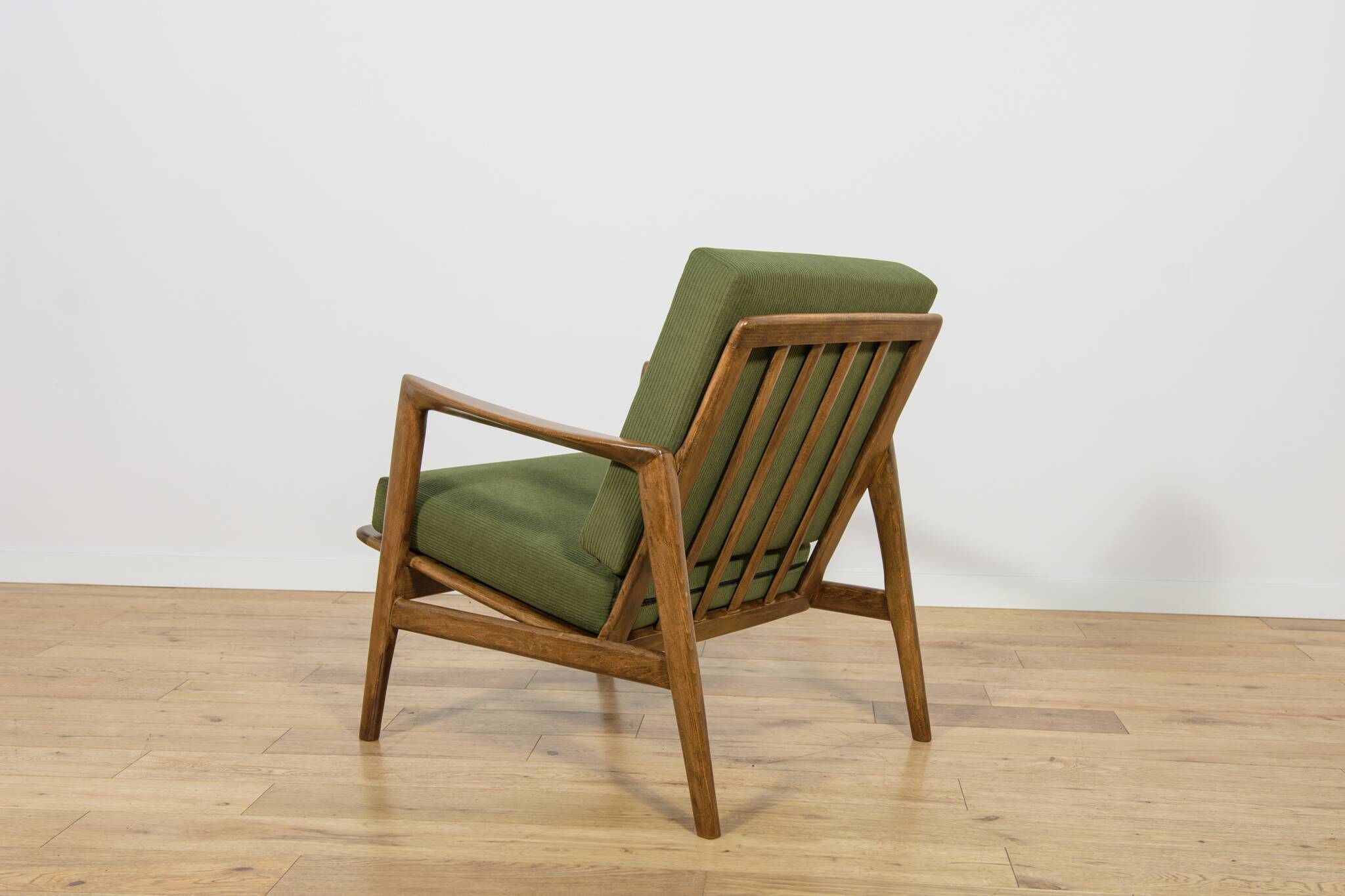 Model 300-139 lounge chairs from Swarzędz Factory, 1960s, set of 2