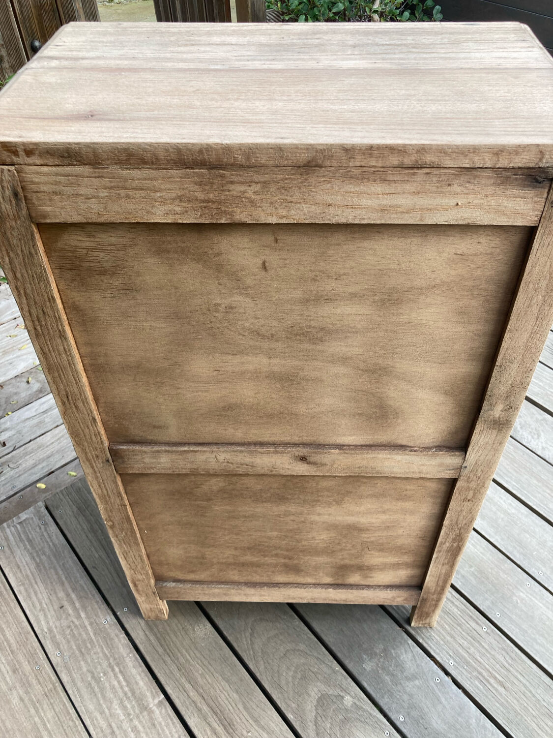 Adorable small country house buffet in raw oak.