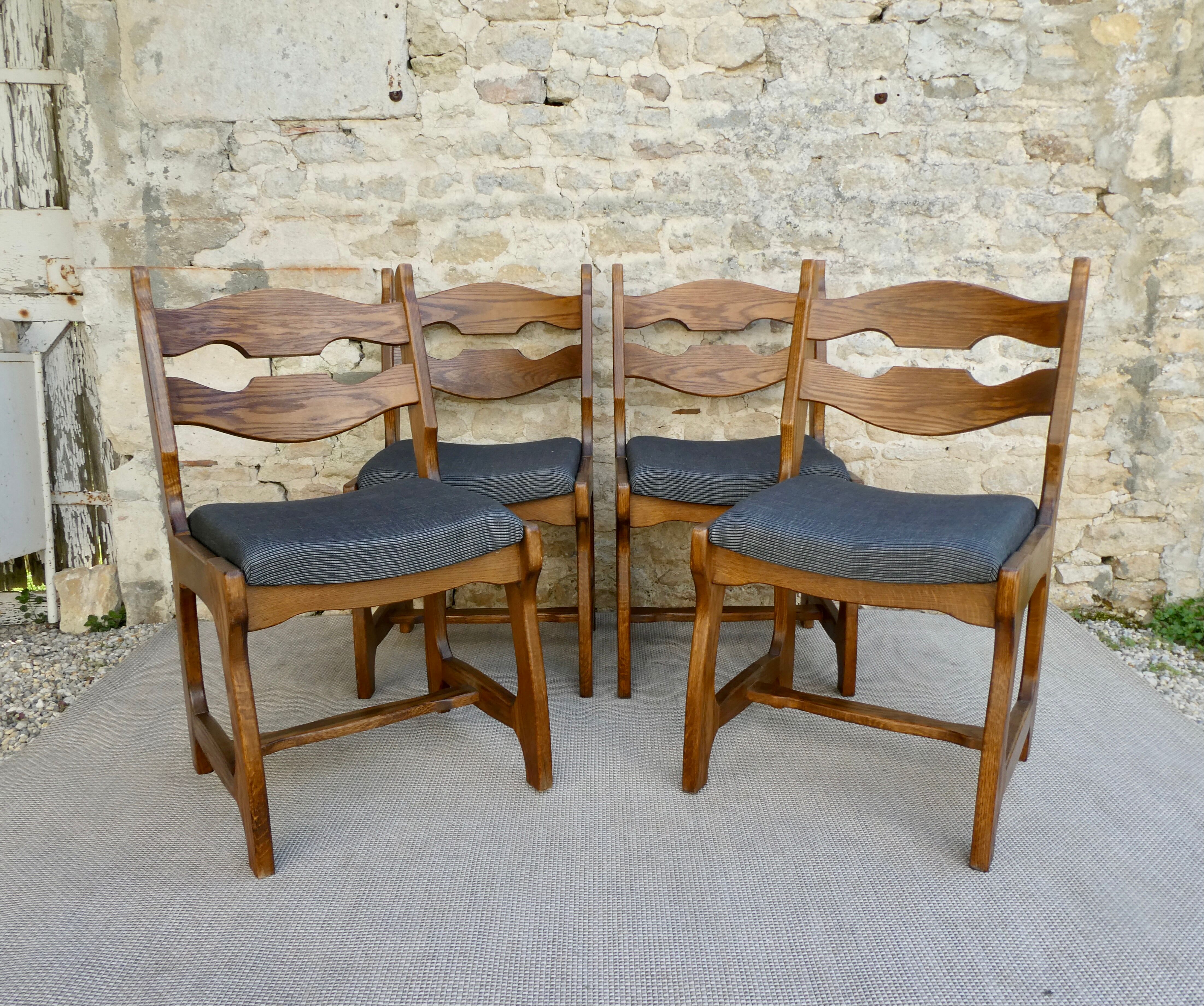 4 chairs in solid wood from Guillerme and Chambron