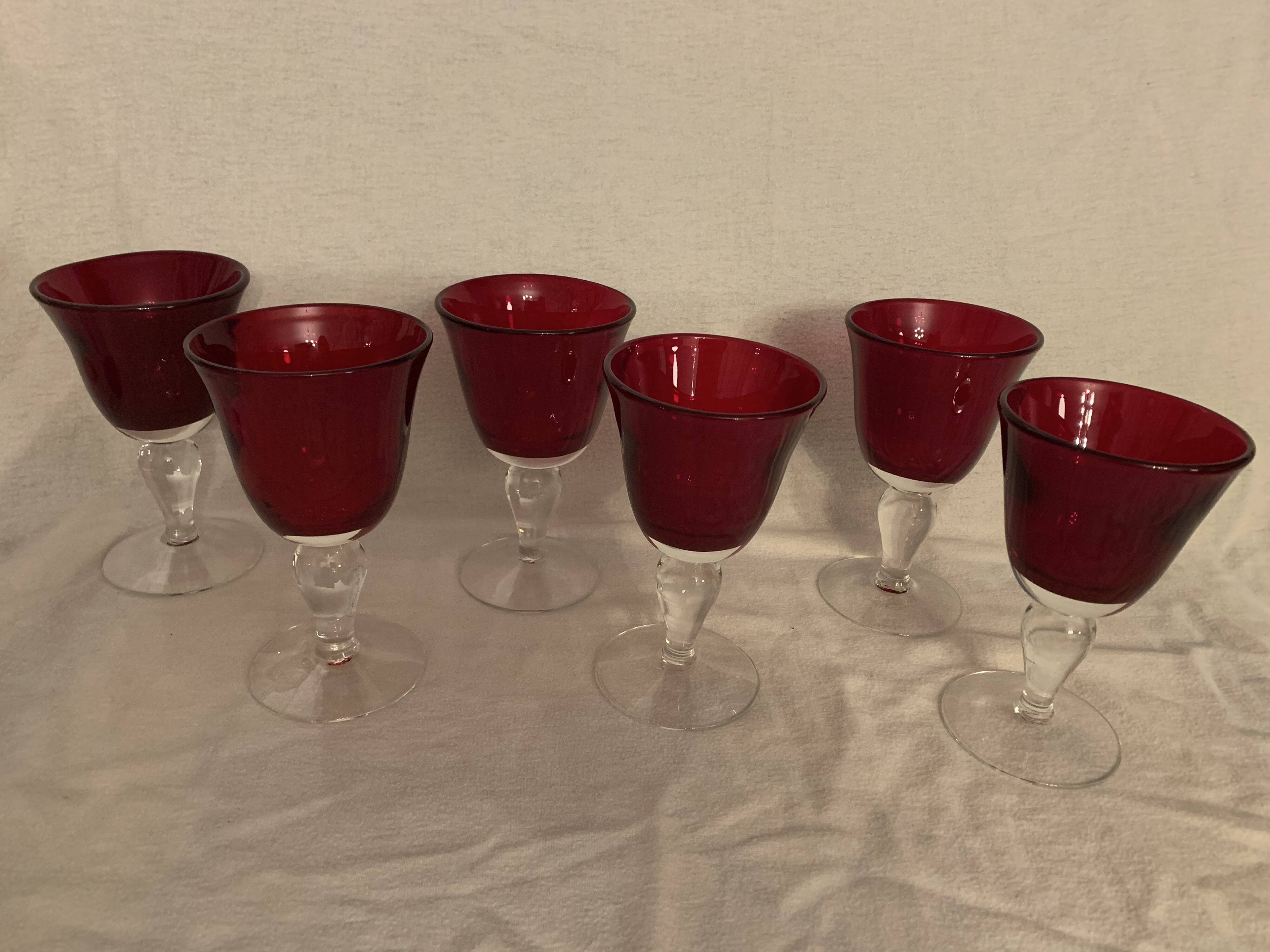 6 red bubbled puffed glasses on foot