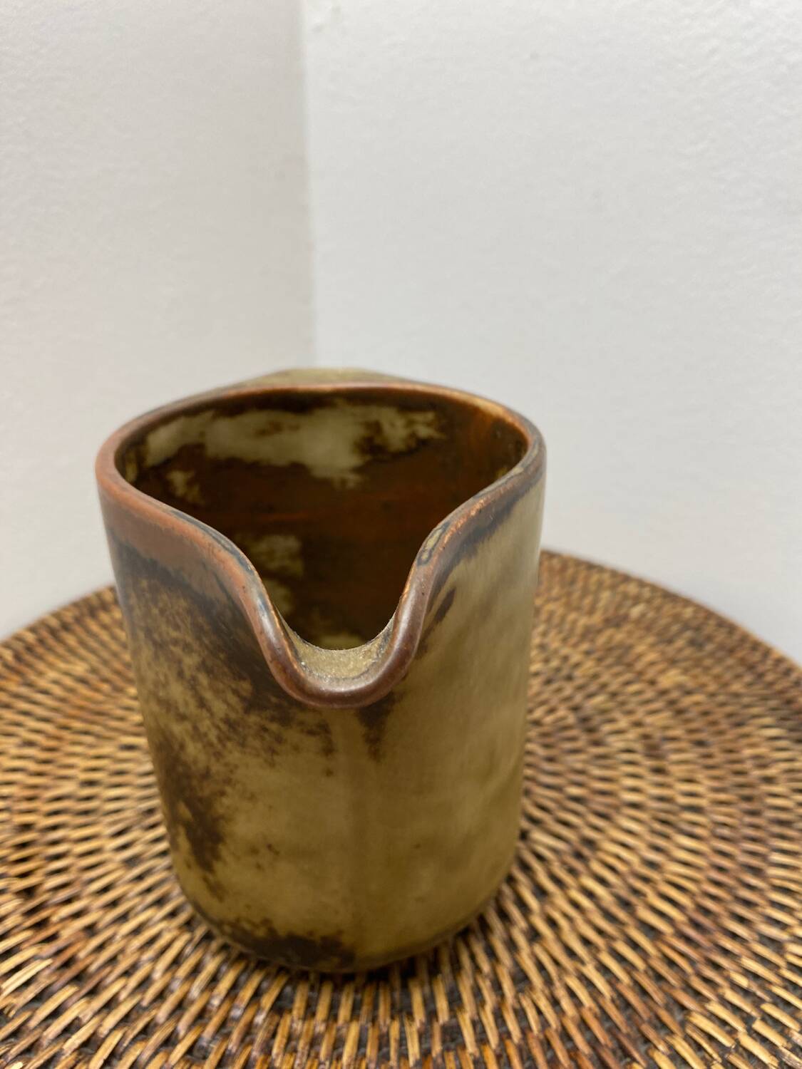 Sahara teapot and milk jug