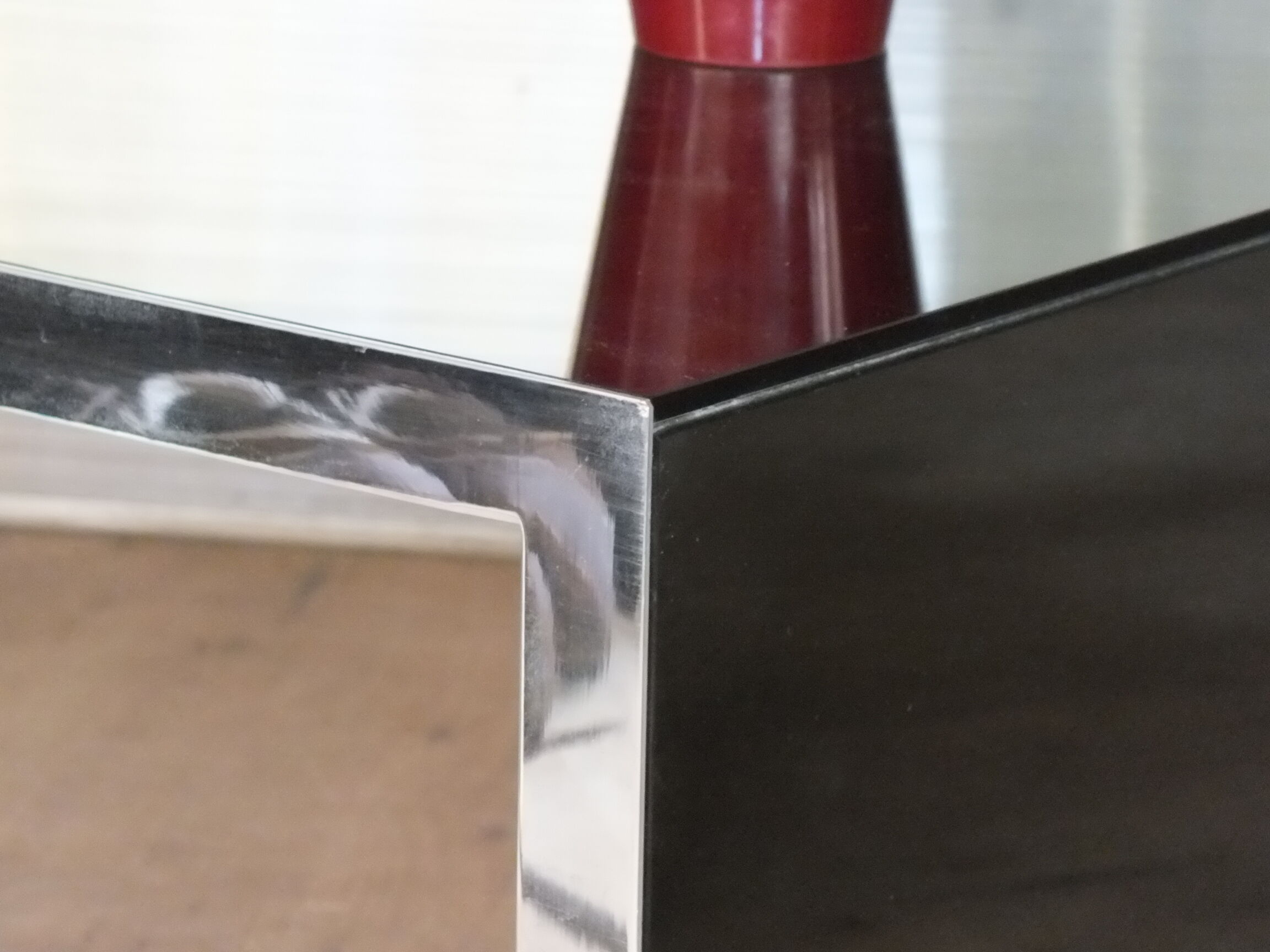 Nanda Vigo design in years '70 low mirror table "four corners" by Driade Italy