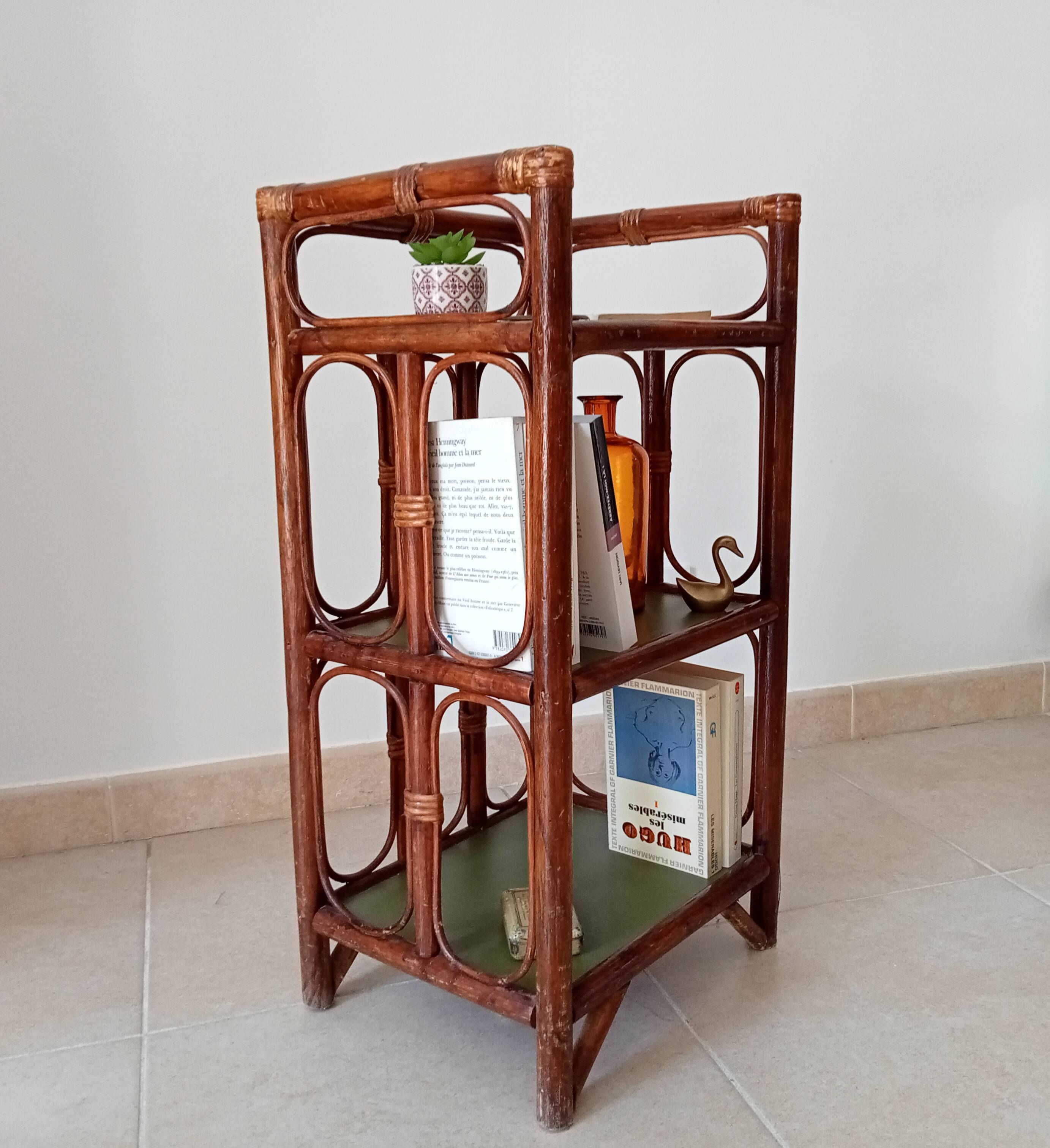 Vintage stand shelf in bamboo and rattan