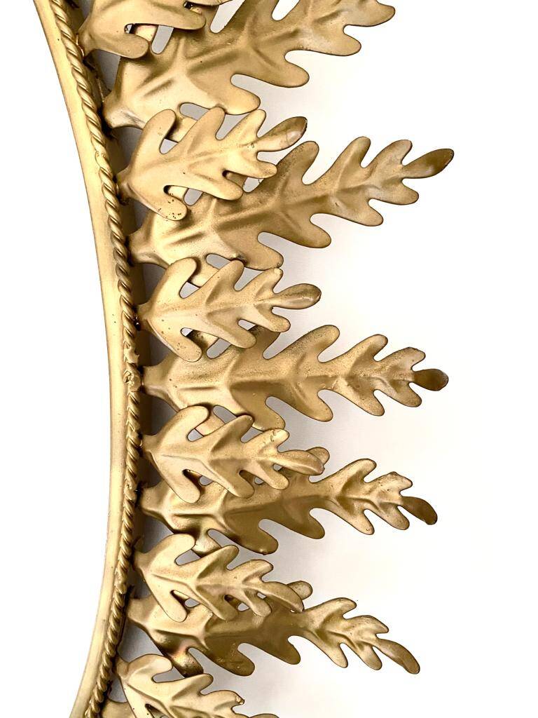 Vitnage golden sunburst oval wall mirror, Italy 1960s