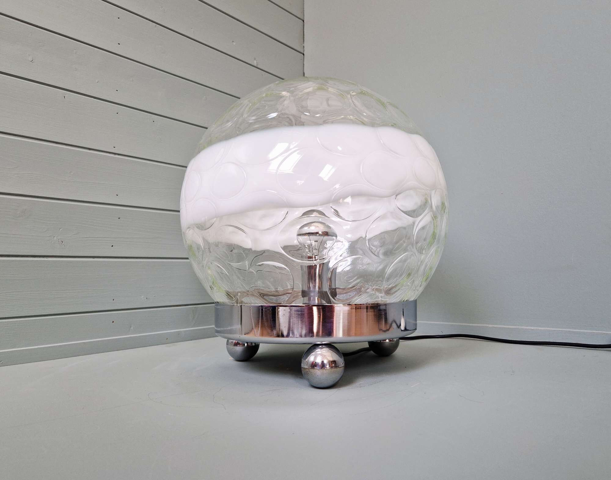 Large table lamp in blown honeycomb glass, 1970.