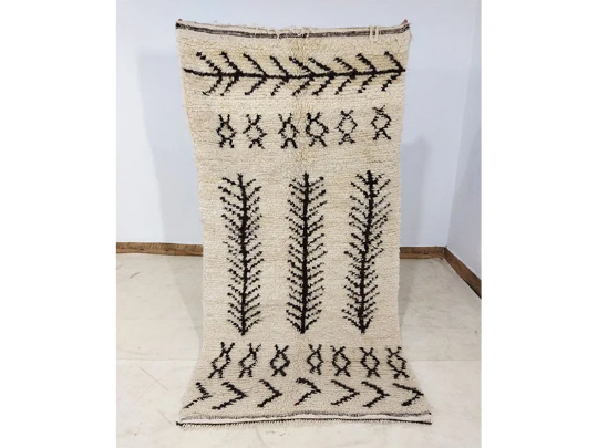 Handmade moroccan berber carpet 203 x 94 cm