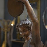 Statue de jardin en fonte 1900 " femme au tambourin"
