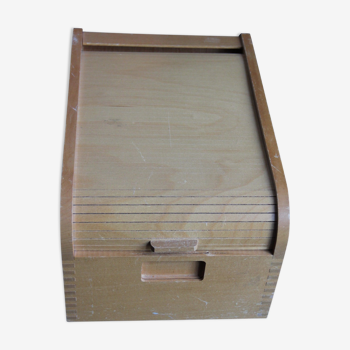 Plug box with drop-down pane 36 x 24 cm