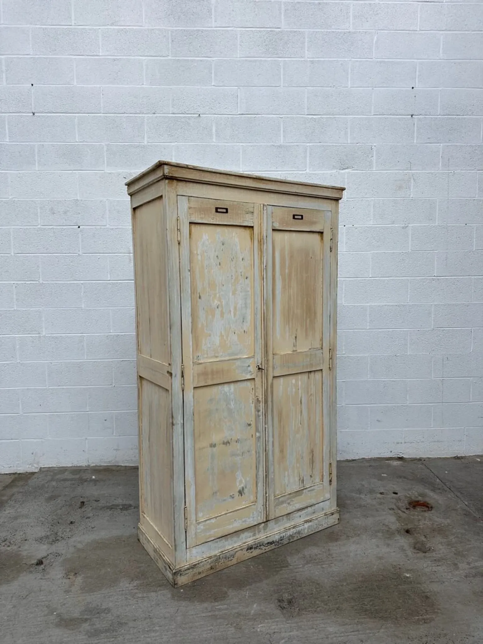 Workshop cupboard from the early 20th century.