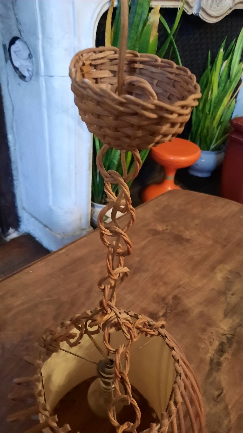 Vintage wicker pendant lamp