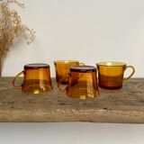 4 amber Duralex cups