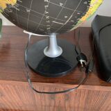 Globe terrestre mappemonde noir