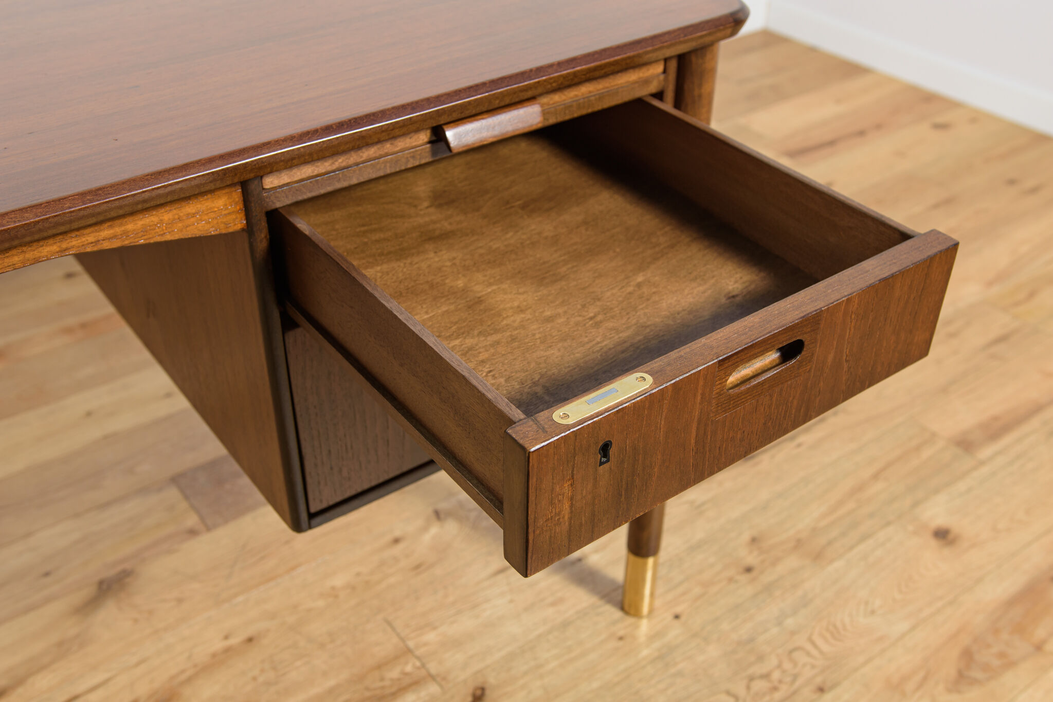 Mid-century teak desk by Sten Blomberg for Seffle Möbelfabrik, Sweden, 1960s