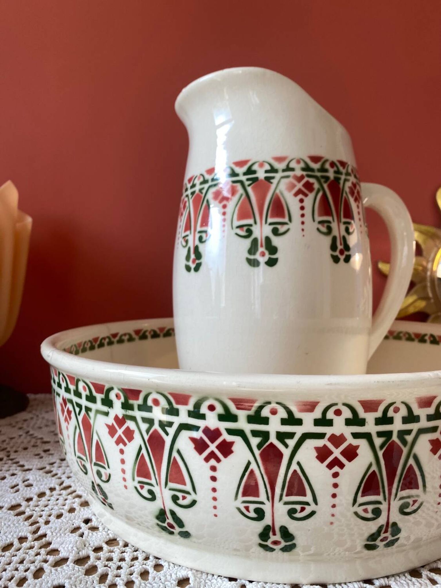 Art Deco toilet set