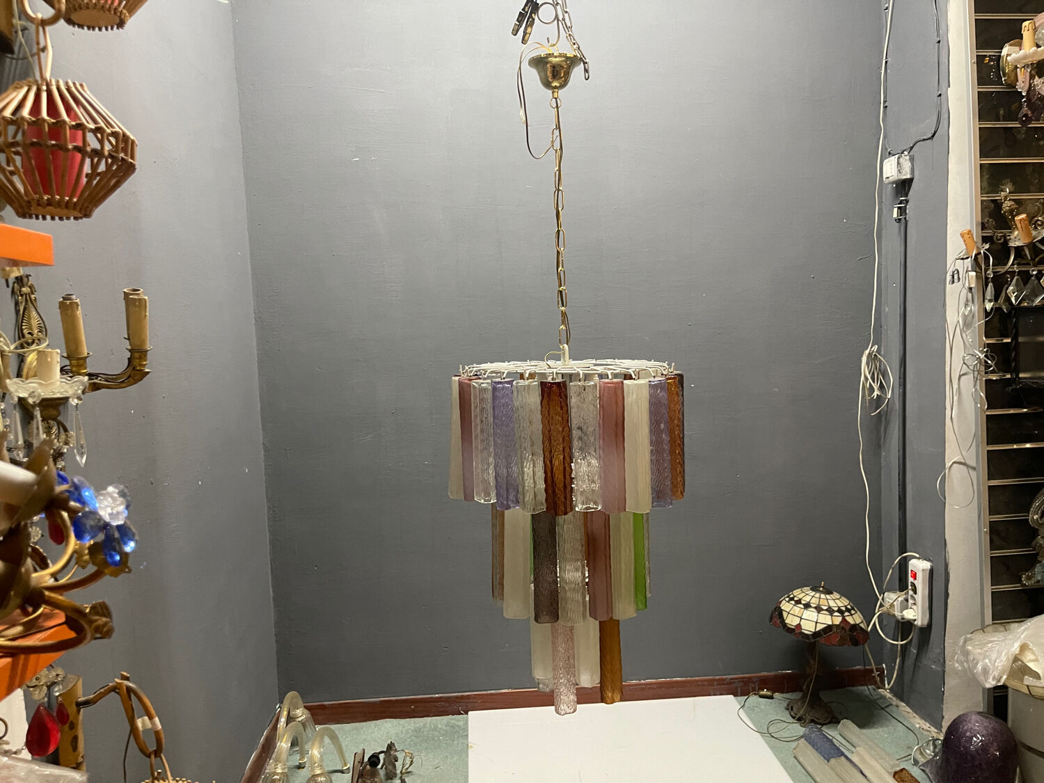 Suspension en verre de Murano italien, style pop art, années 1980.