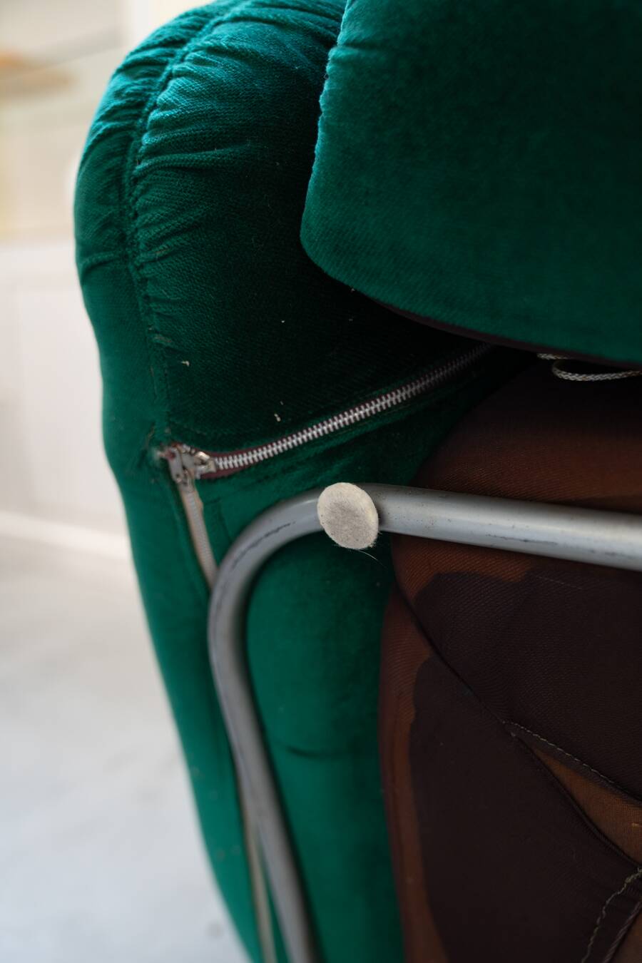 Living room, 2 armchairs and 3-seater sofa, OKAY model, Adriano Piazzesi, 1970