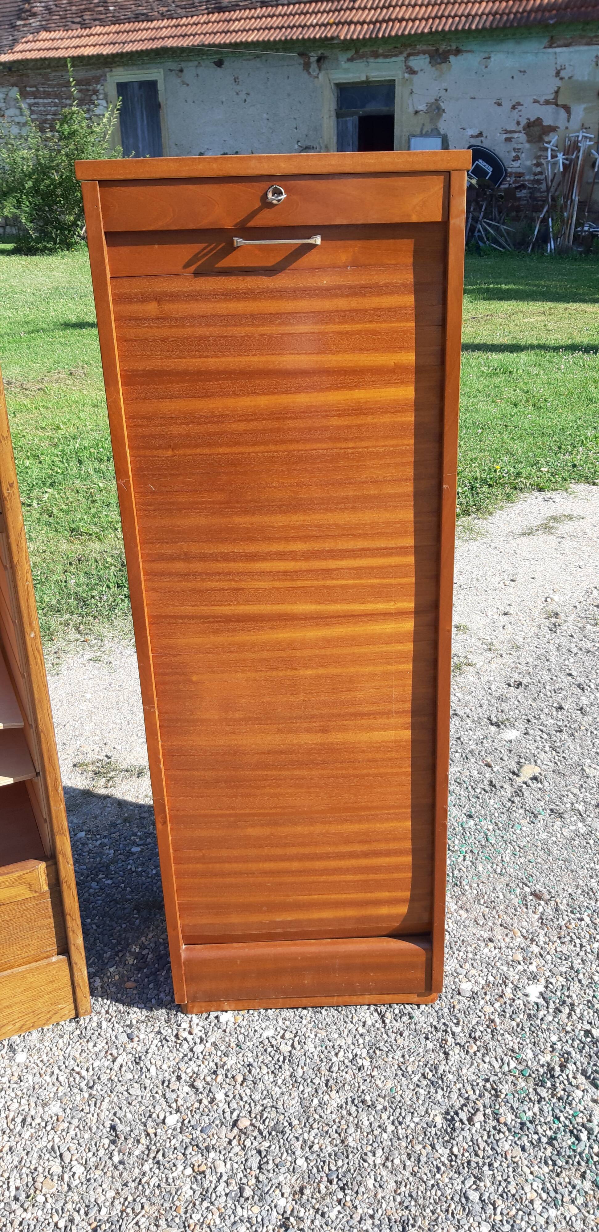 2 furniture has wooden curtains