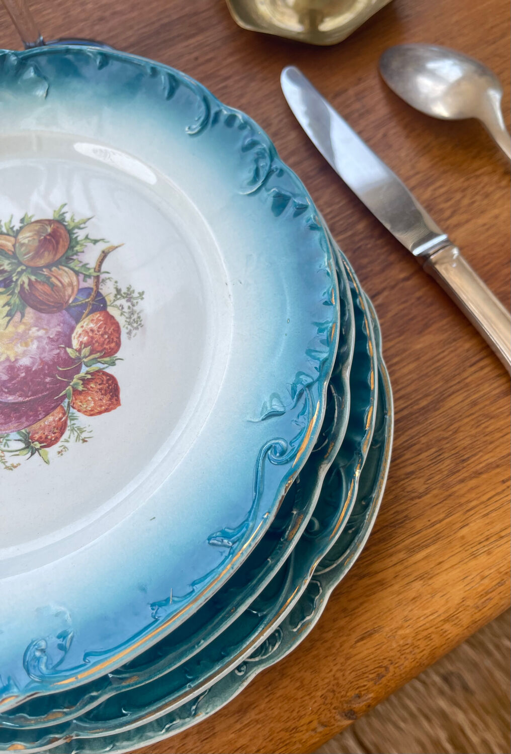 6 dessert plates in earthenware