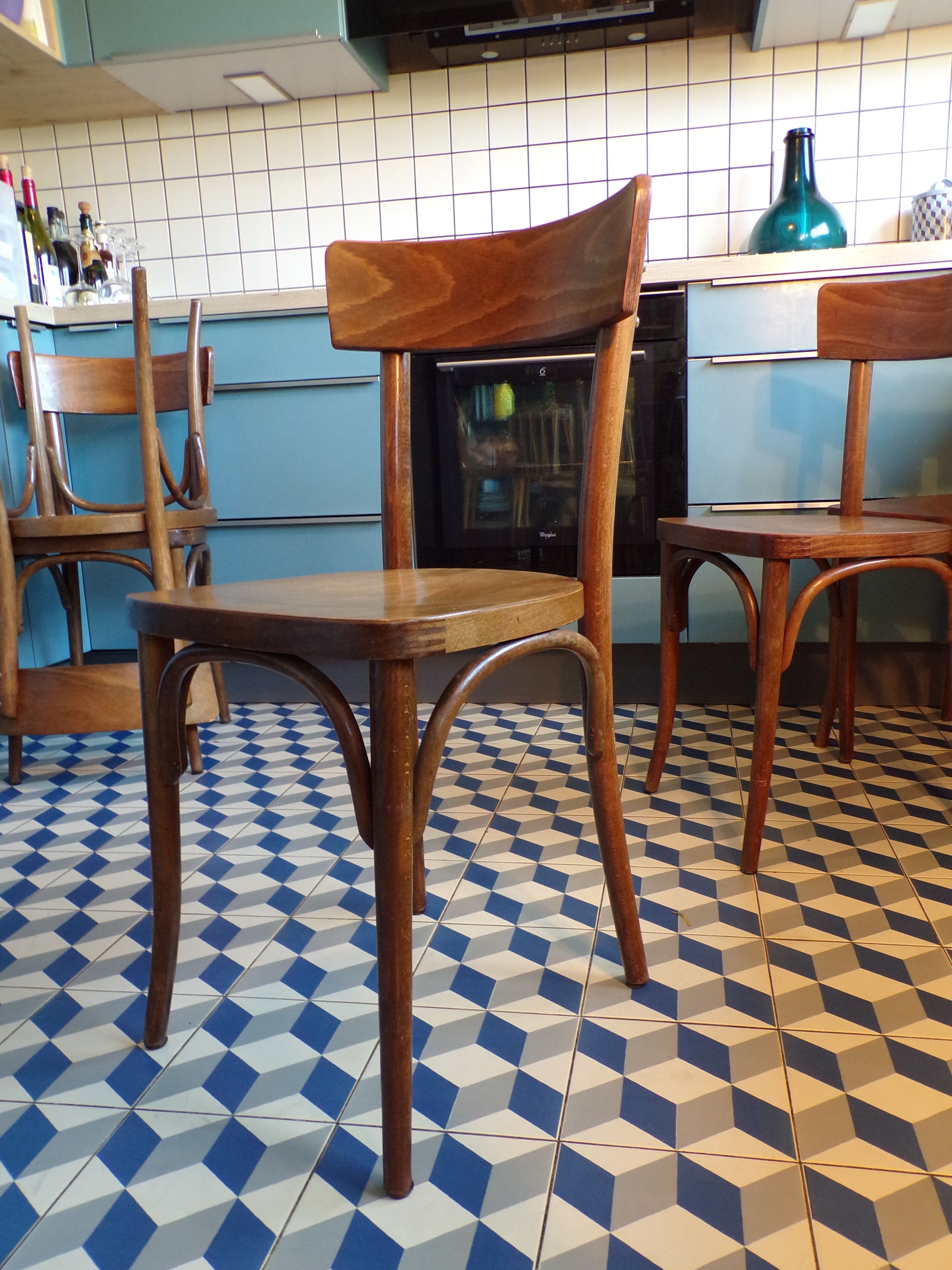 Suite 5 chairs of bistro curved wood
