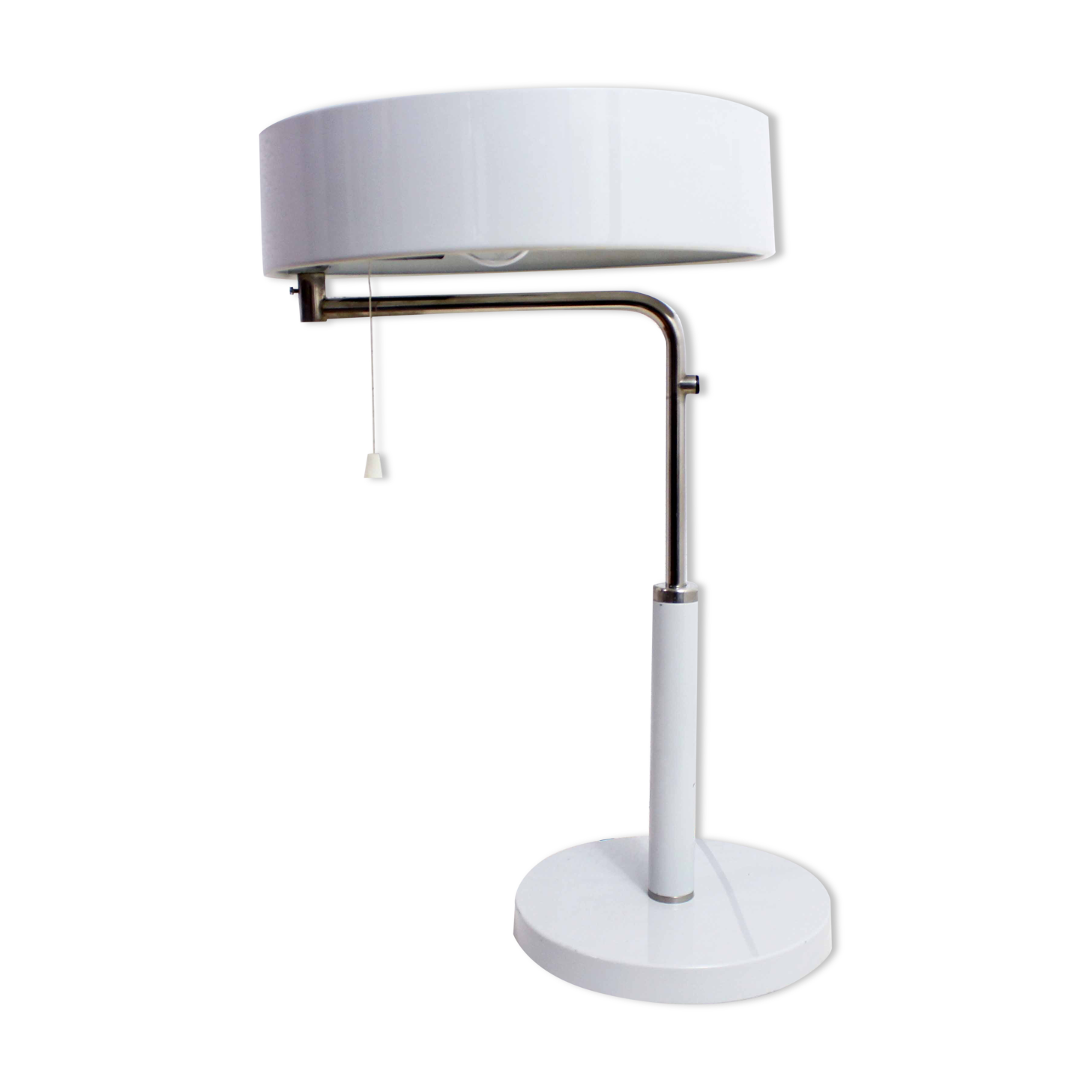 Alfred Müller's articulated lamp for Belmag