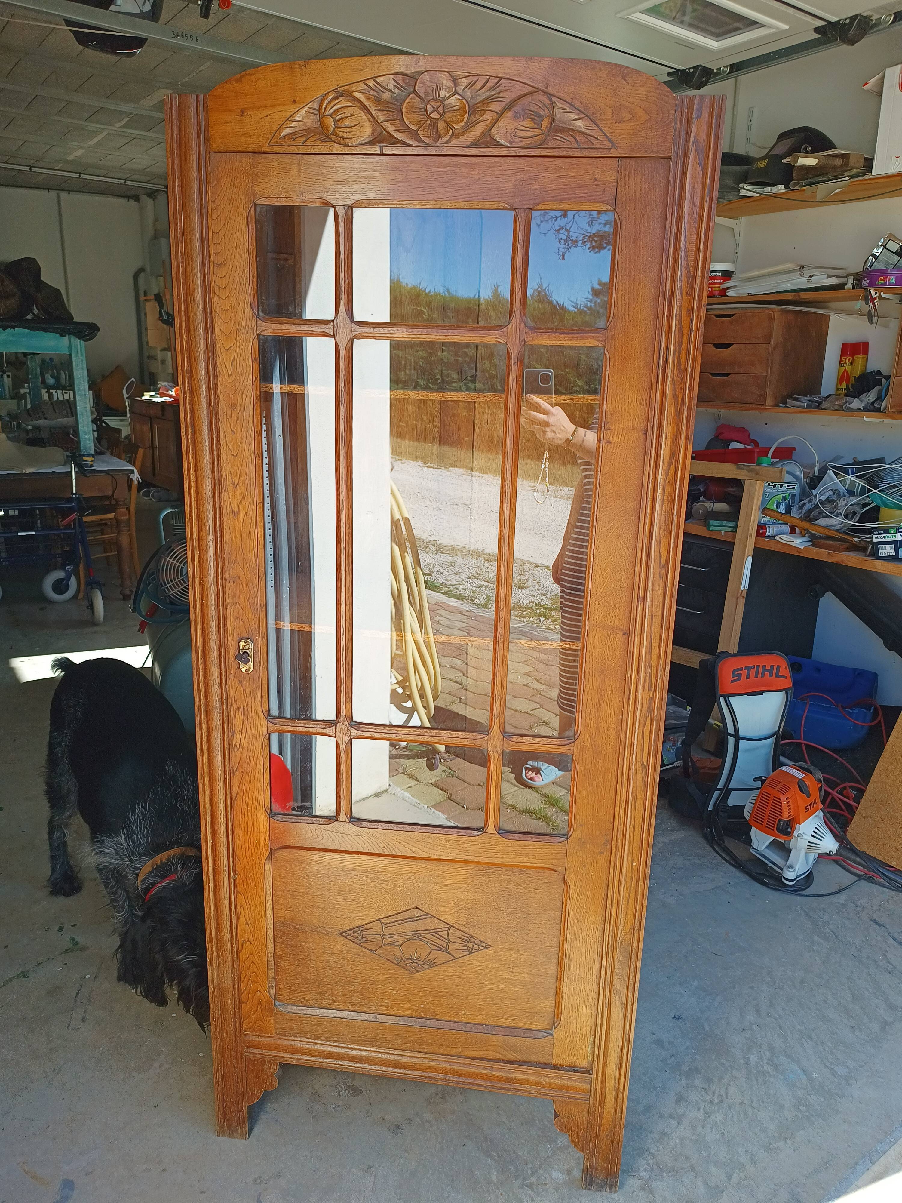 Armoire parisienne vintage