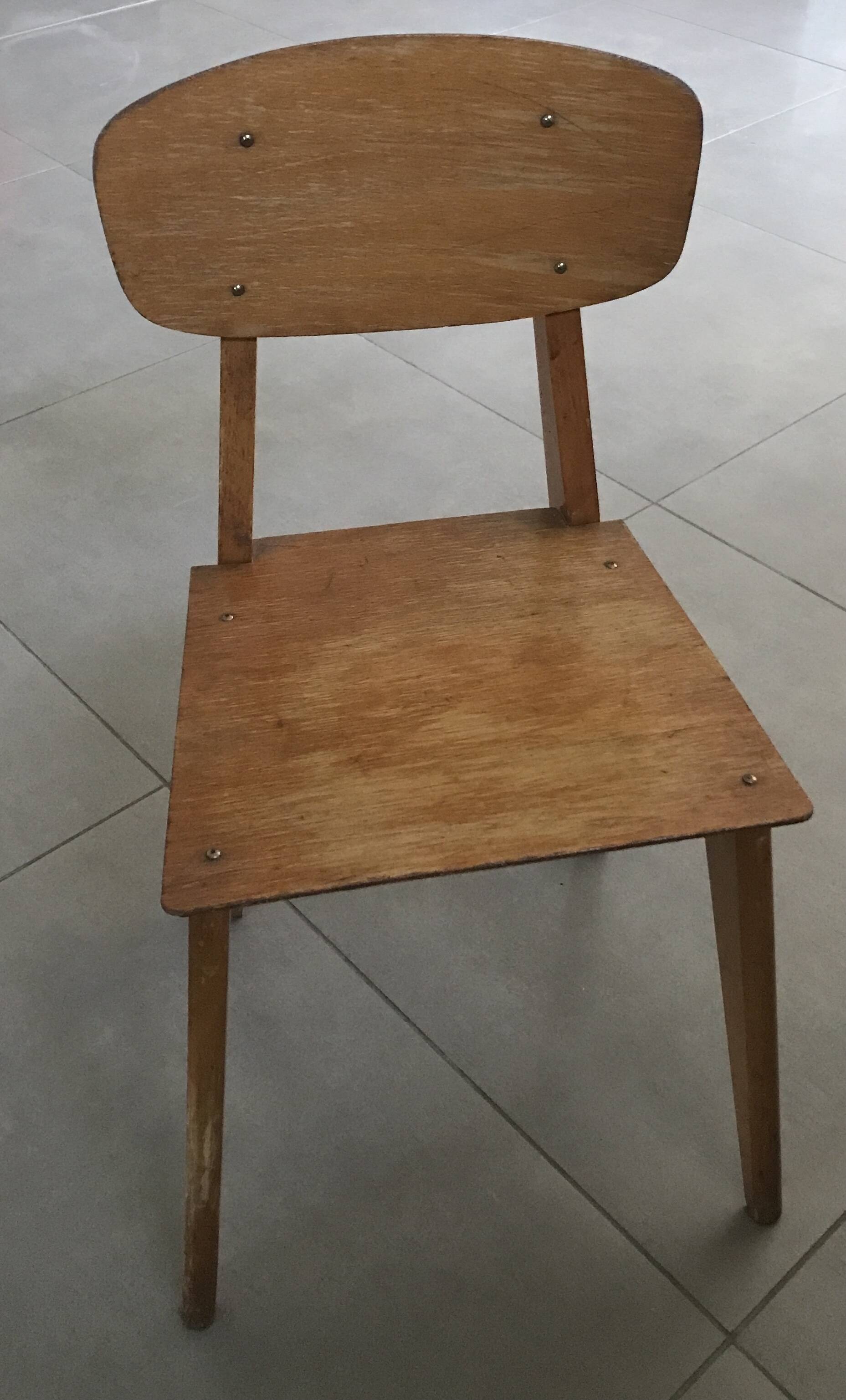 Vintage wooden chair for children from the 1960s:1970s