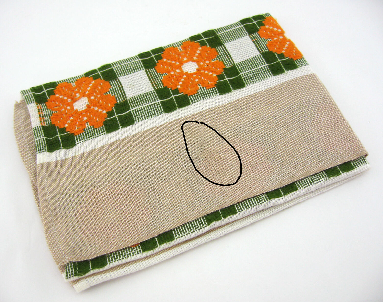 2 tablecloths & 10 napkins in beige dralon 1970