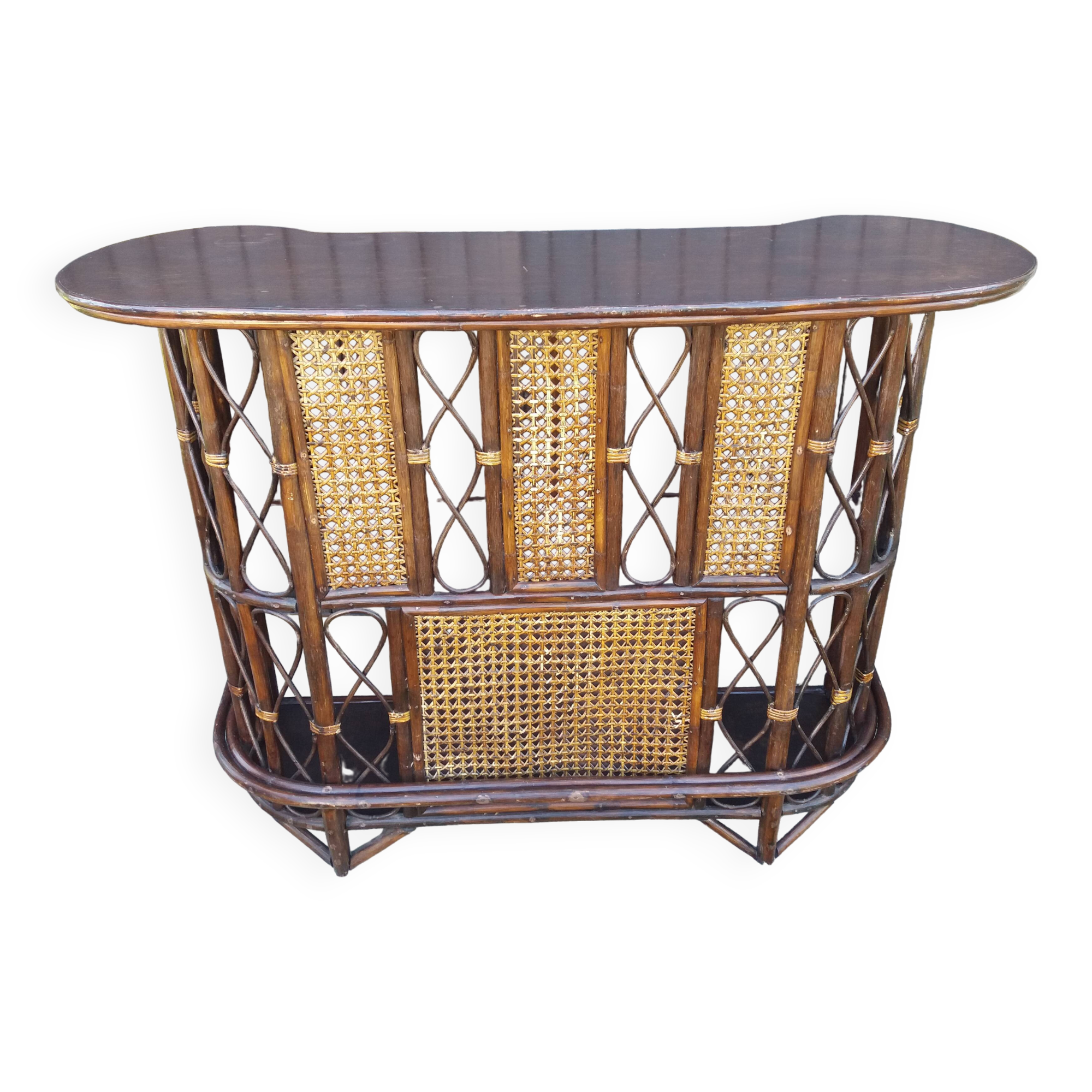 Rattan and bamboo bar