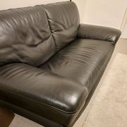 Roche Bobois leather sofa in very good condition, 3-seater.