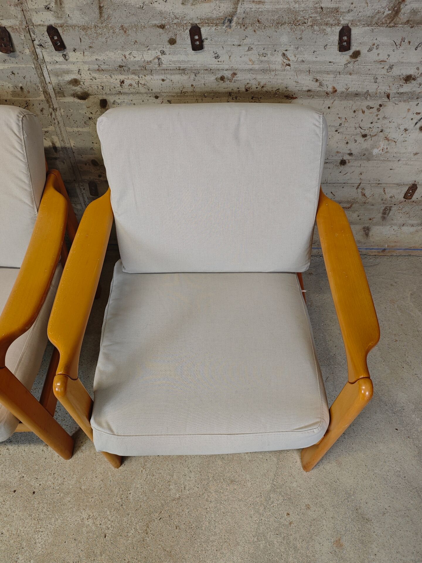 Paire de fauteuils vintage 
