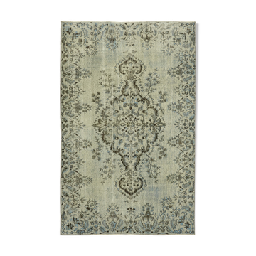 Handwoven turkish 1980s 167 cm x 262 cm blue rug