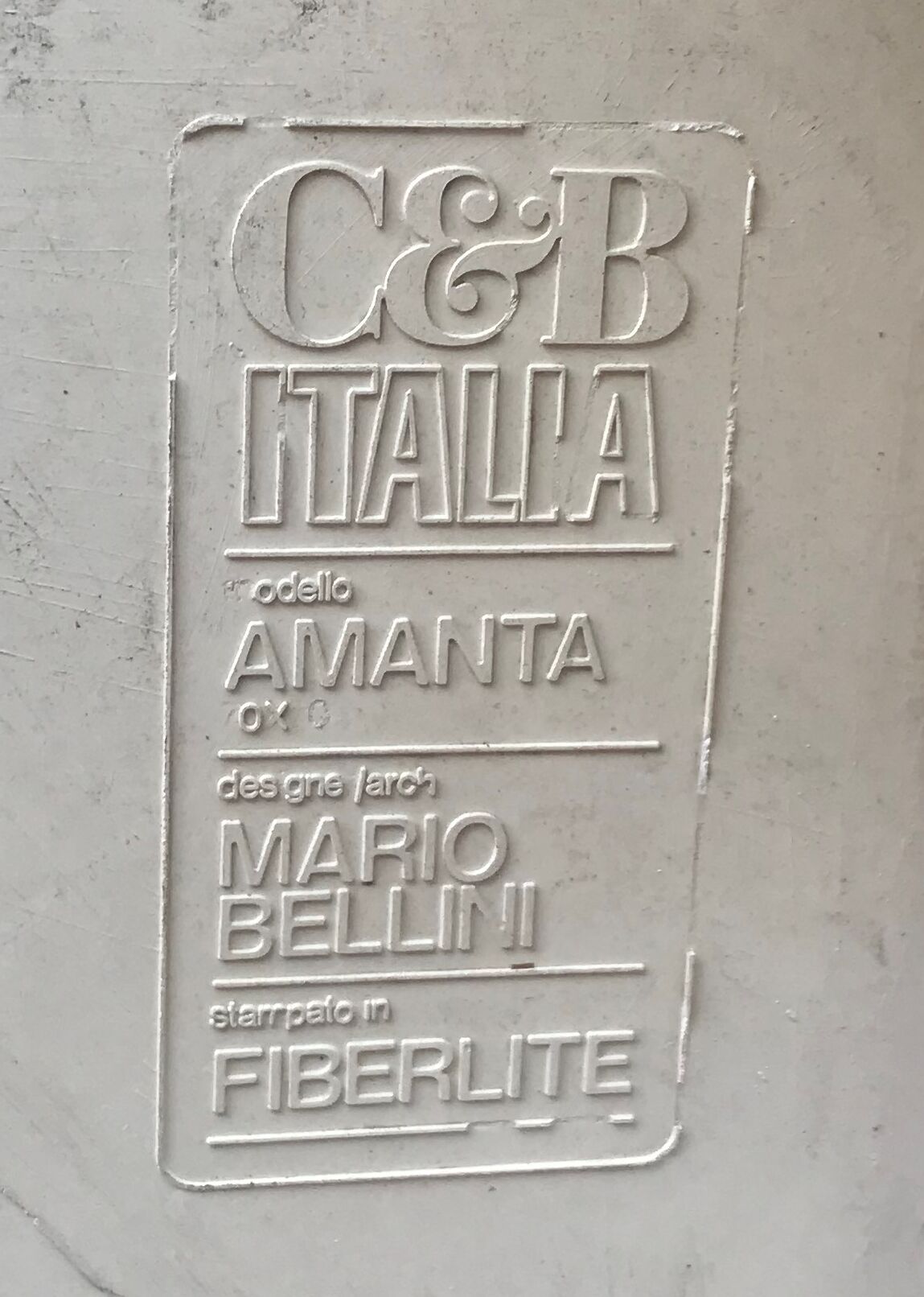 Amanta table by Mario Bellini edition C&B Italia 1969