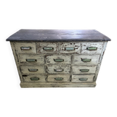 Wooden chest of drawers