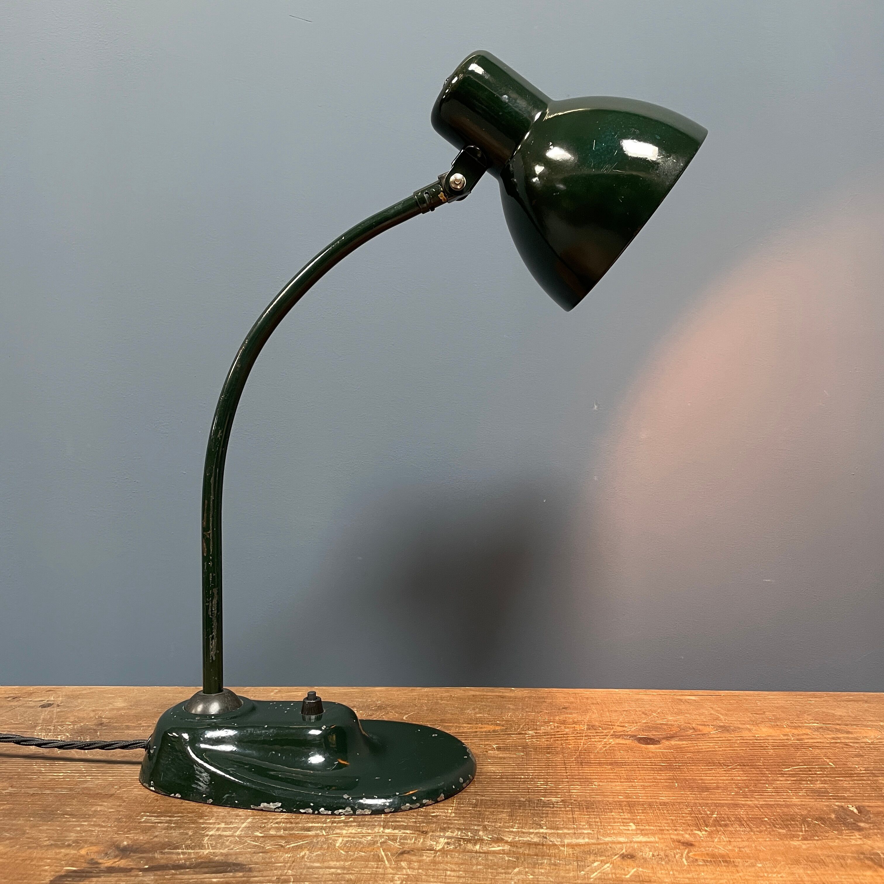 Dark green Kandem Bauhaus desk lamp model 1087 from the 1930s