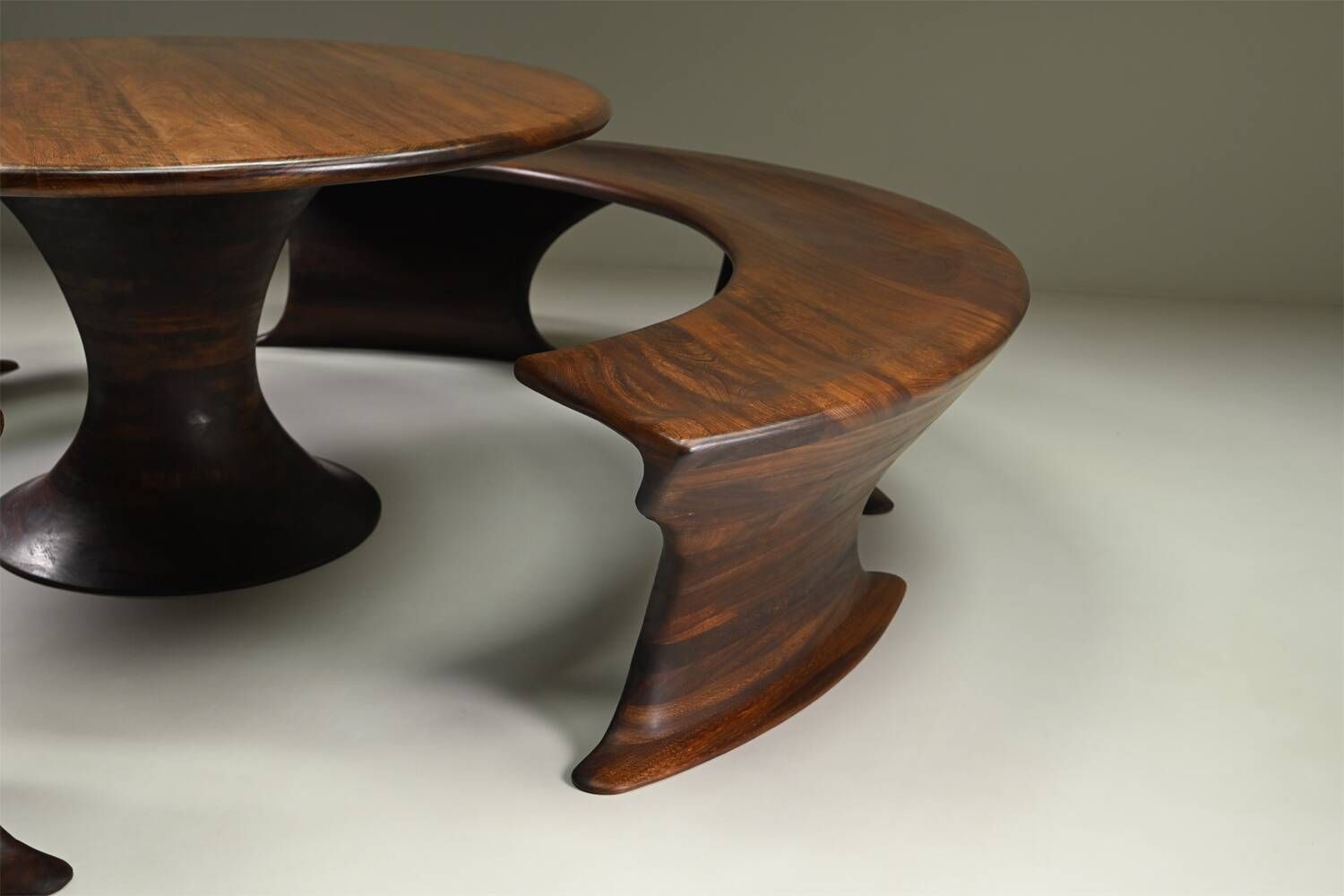 Oval dining set by Marc van Rampeberg for Rampelberg Designs, Kenya Afrik.