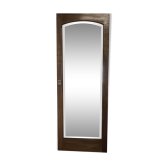 Beveled mirror