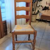 Dining table and its chairs