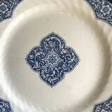 Gien's earthenware plate