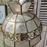 Suspension vintage en nacre et laiton