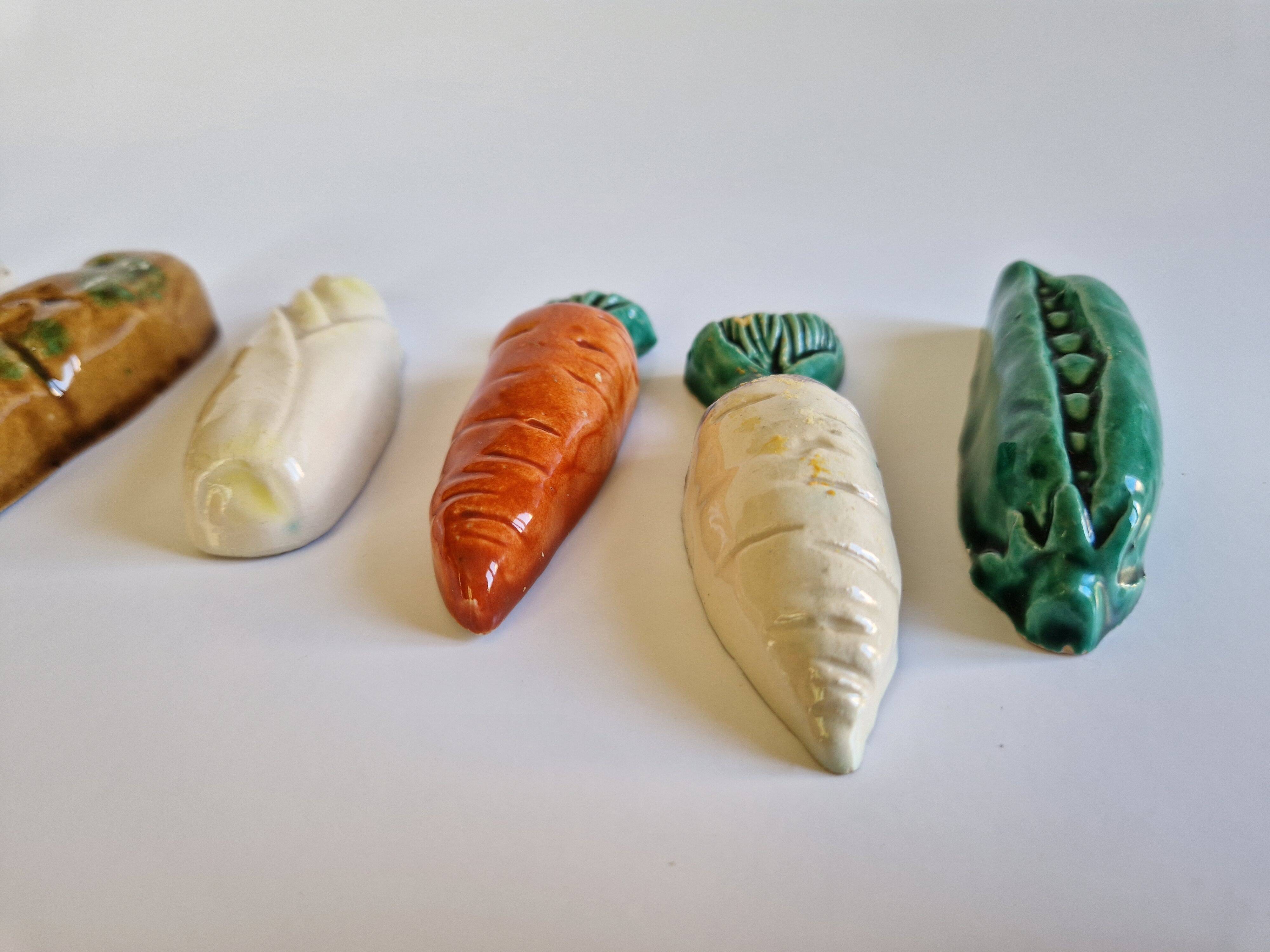 Set of 9 vintage ceramic vegetable knife holders