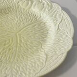 Paire d'assiettes à dessert en majolique jaune Midwinter England, motif feuille de chou