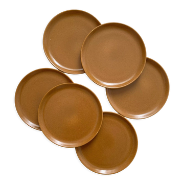 6 vintage stoneware dinner plates