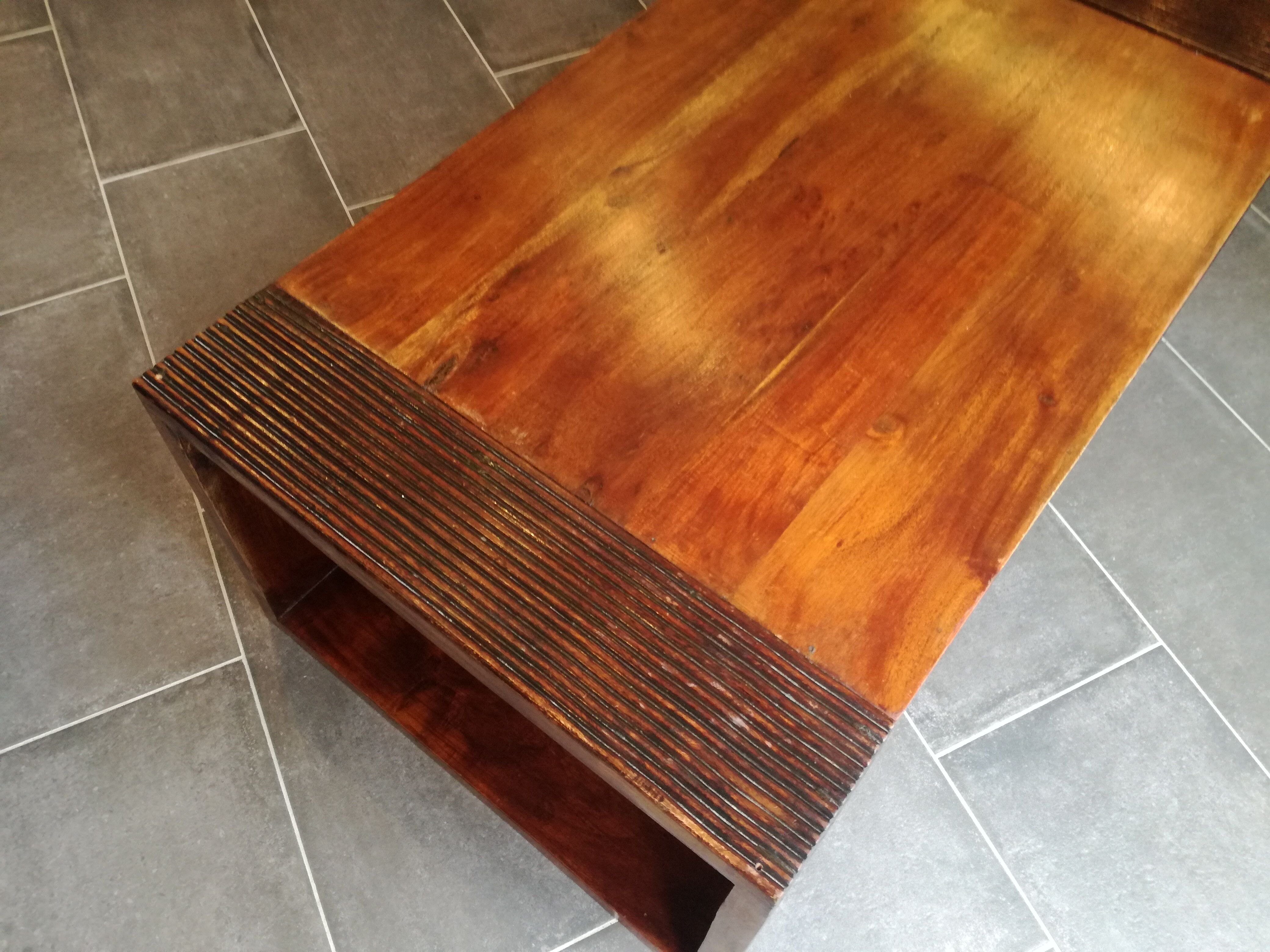 Table basse de style art déco